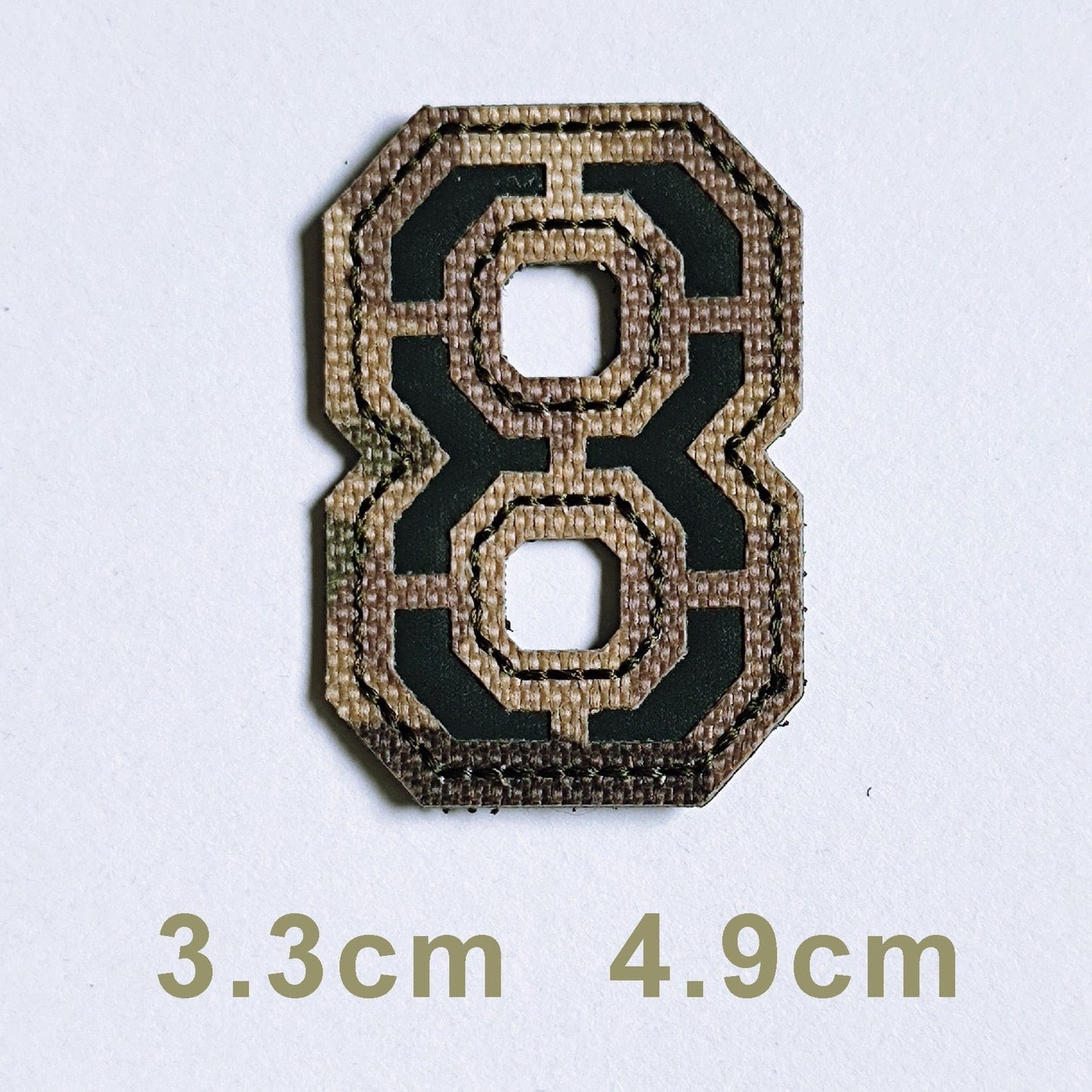 Patchs chiffres et lettres camo réfléchissant 8