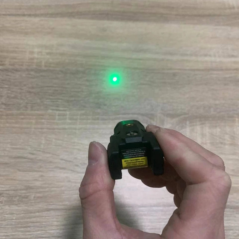 Tactical Green Laser Sight Magnetic Rechargeable Mini Handgun Strobe Dot Sight Weapon Pistol Beam for 20mm Rail Built-in Battery Green Laser