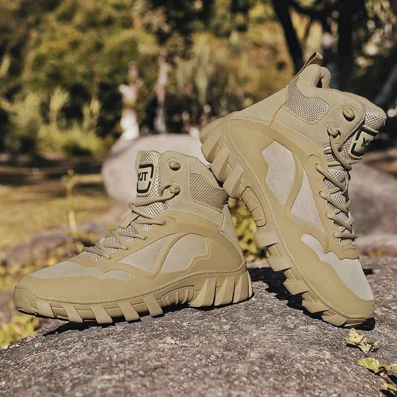 Autumn Men's Boots Breathable Hiking Boots Men's Outdoor Desert Training Boots Non-Slip High Top Boots Men's Plus Size Sneakers