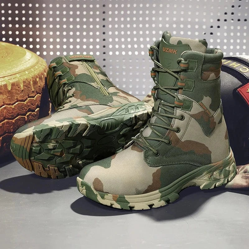 Men's Camouflage Tactical Boots Men's Desert Waterproof Work Safety Shoes Mountaineering Shoes Ankle Boots Men's Outdoor Boots